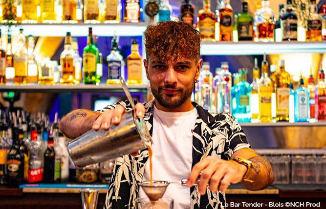 Bar-Tender-Blois-©NCH-Production